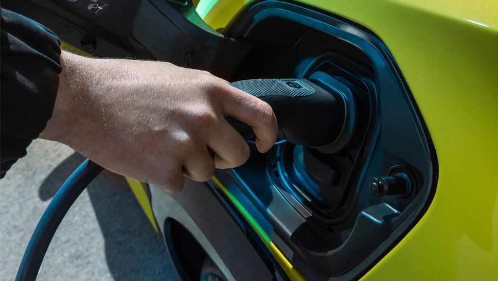 Peugeot elettrica come si ricarica